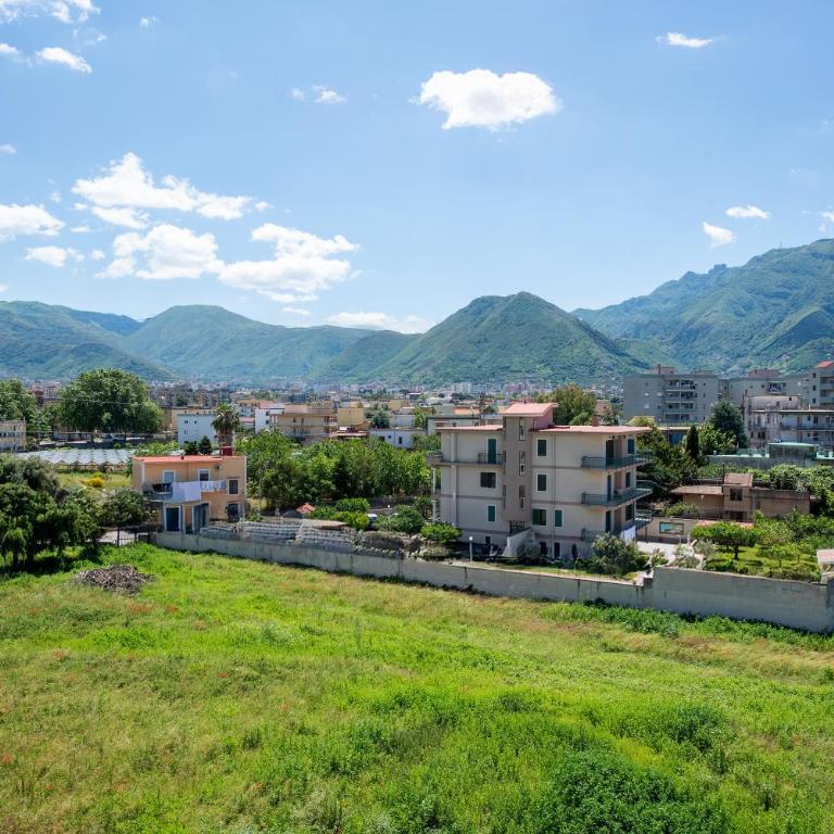 Porta Pompei & Sorrento Coast - Appartamento con 3 Camere da Letto e Vista Montagna - 7