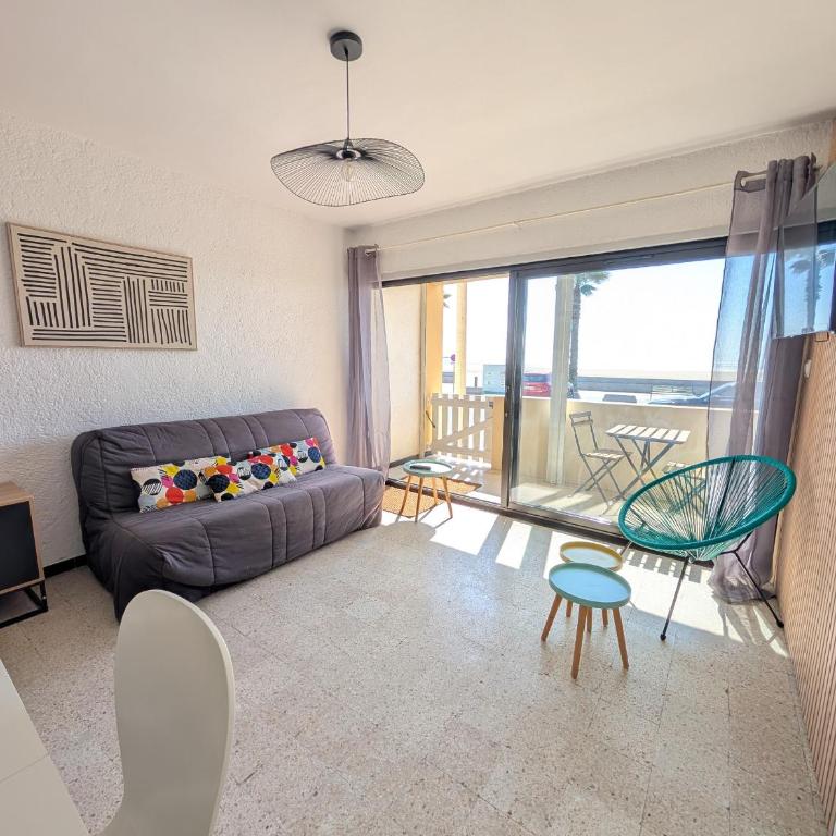 Appartement T2 Front de Mer avec Balcon et Parking – Confort et Activités à Proximité - FR-1-797-37 - Appartement - 15