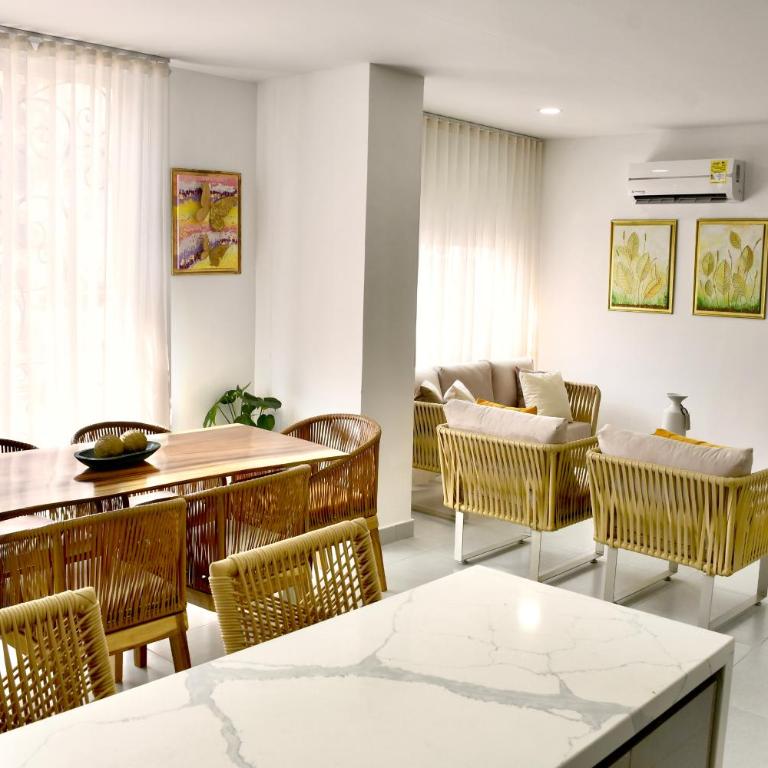 Azure apartahotel - Two-Bedroom Deluxe Apartment - 1