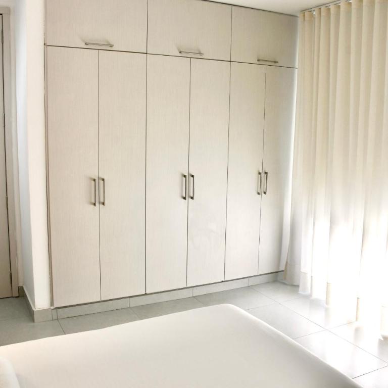 Azure apartahotel - Two-Bedroom Deluxe Apartment - 10