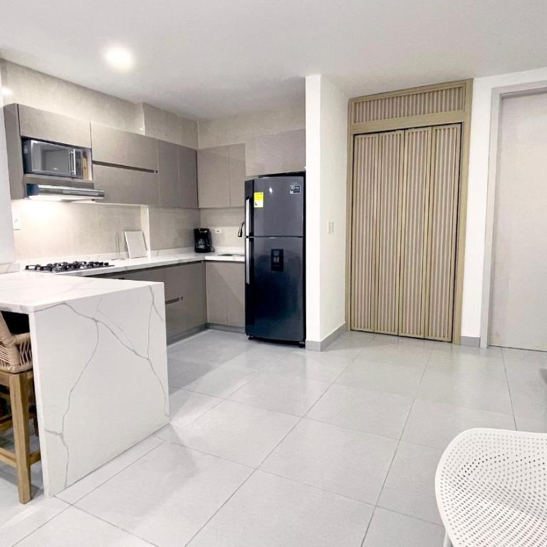 Azure apartahotel - Two-Bedroom Deluxe Apartment - 14