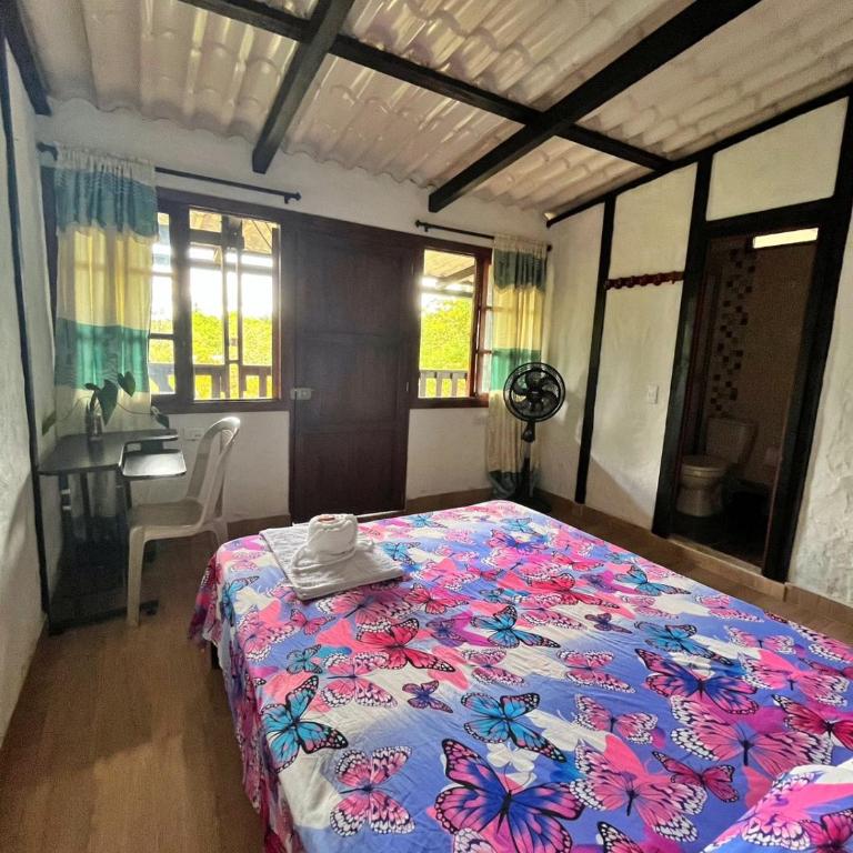 Casa Waka Marú - Habitación Doble con vistas a la montaña - 2