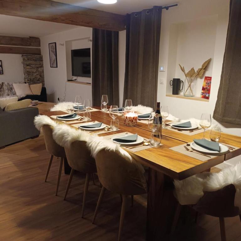 Chalet Serine - St Martin de Belleville - Élégance au coeur des 3 Vallées - Duplex pour 6 - Apartment mit 2 Schlafzimmern - 4