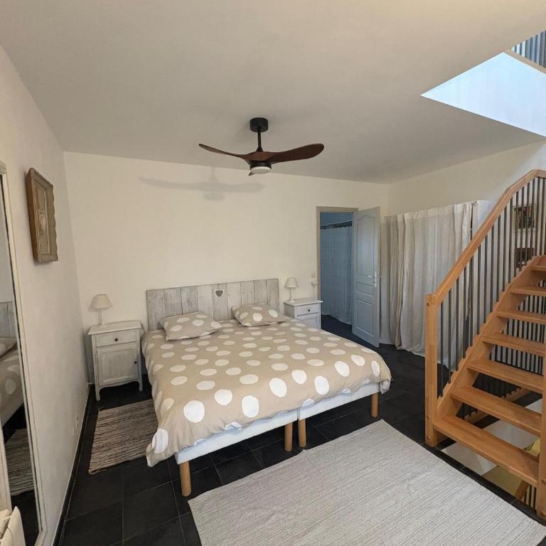 Maison de village avec vue magnifique - Casa con 2 Camere da Letto - 63