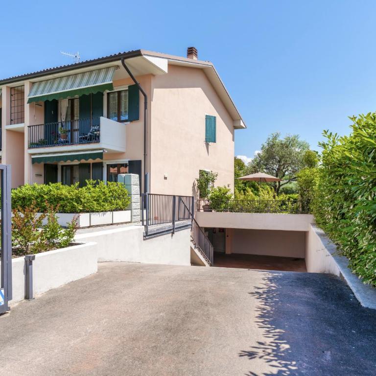 BON BON 2 - Regarda Travel - Appartamento con Vista Piscina - 18