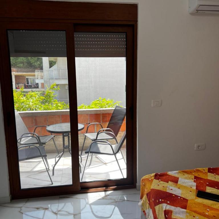 Kan&Dzan Apartmani - Apartman - 4