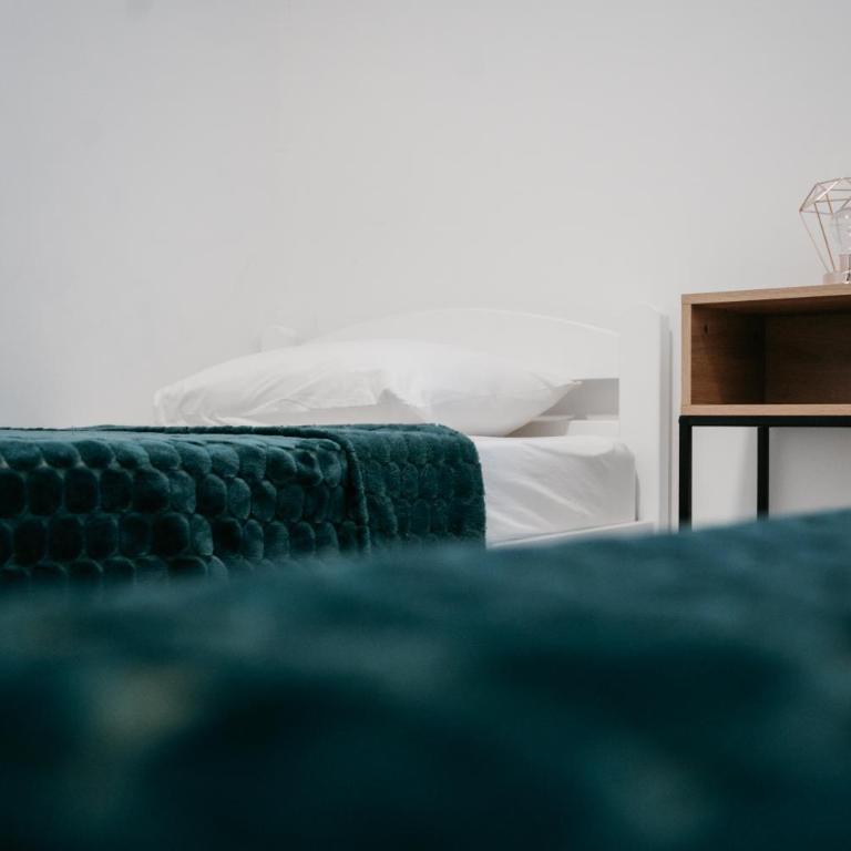 Luxury Apartments Mostar - Two-Bedroom Apartment with Balcony - 42