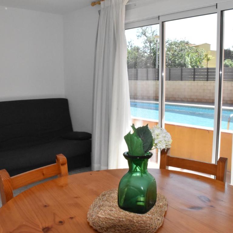 Apartamentos Les Palmeres - Apartamento de 2 dormitorios con terraza y vistas a la piscina (4 adultos) - 5