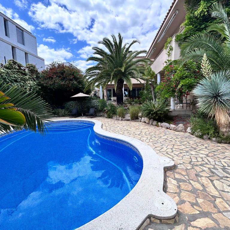 SunAndBed Villa Sargantana - Villa - 2