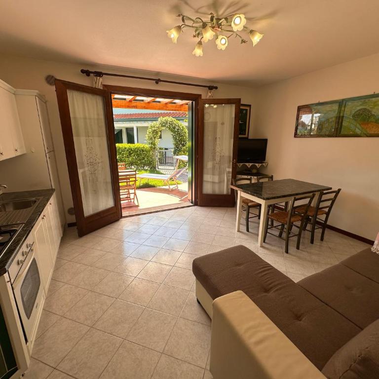 Villaggio Cristina 2 - Agenzia Cocal - Appartamento con 2 Camere da Letto - Piano Terra - 5