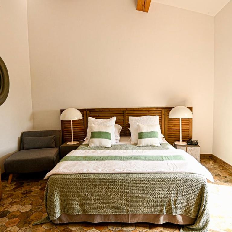 Auberge de l'Oumède - Chambre Double Standard - 8