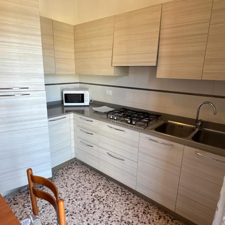 CasaLina - Appartamento con 2 Camere da Letto - 2