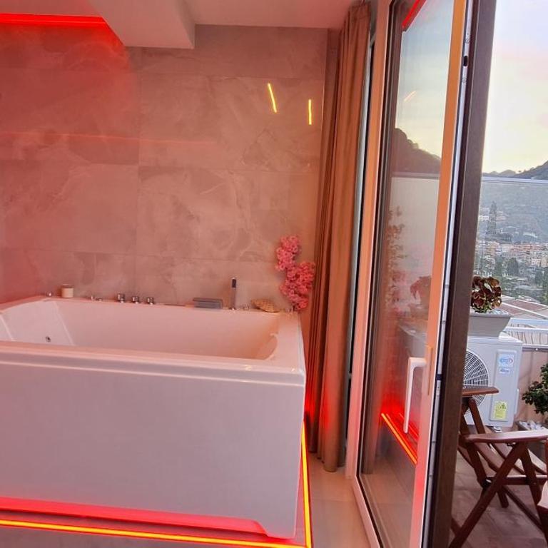 Suite Imperial - Appartamento con 1 Camera da Letto - 39