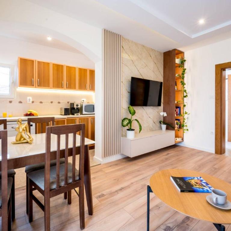 Apartment Ivanovic - Apartman sa 2 Spavaće Sobe - 1