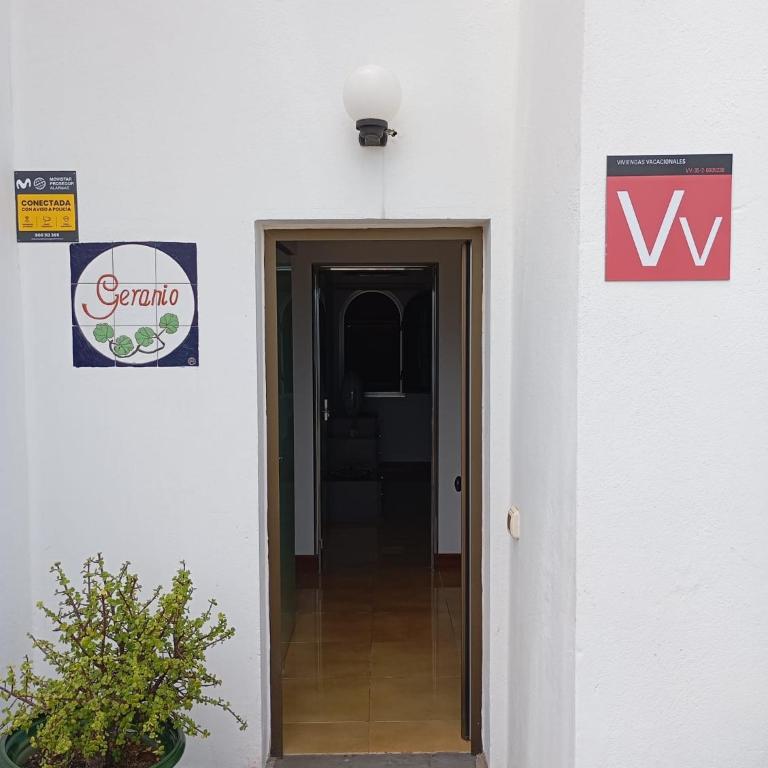 Geranio house, beachfront, pool, Corralejo - Casa de 2 dormitorios - 3