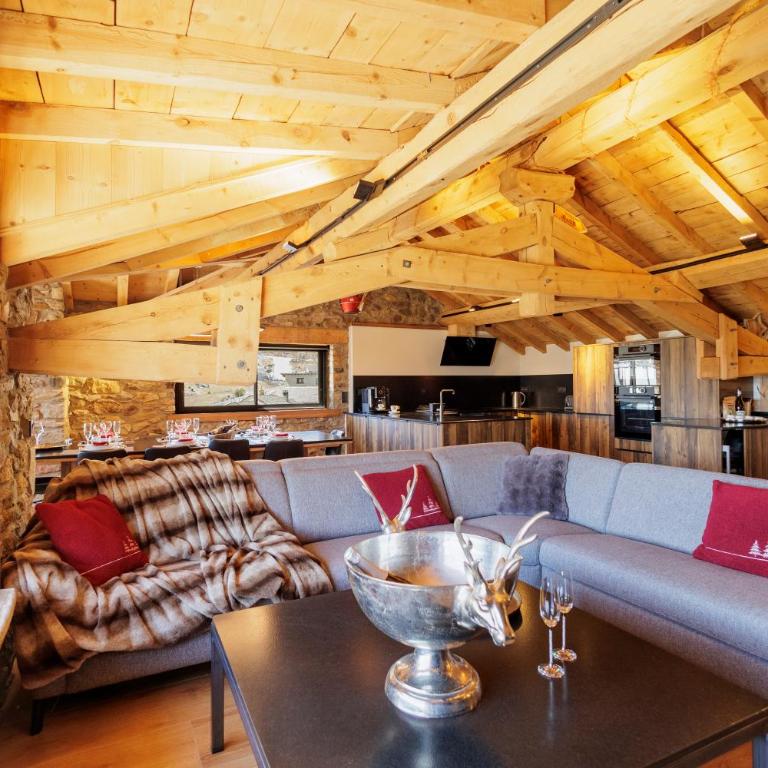 Le Refuge Cal Chalon , chalet de luxe au cœur du village - Maison 4 Chambres - 2