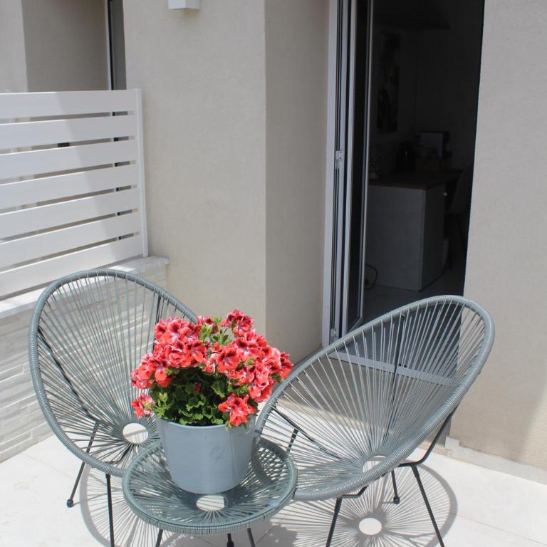 Encanto Suites by La Sirenetta - Suite Deluxe con Vasca Idromassaggio - 3