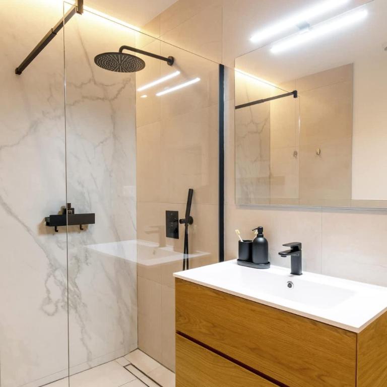 Stylish apartment near Old town & Turia park - One-Bedroom Apartment - 15