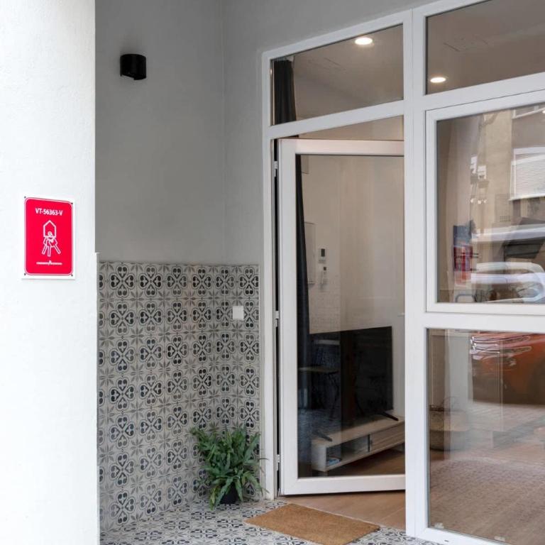 Stylish apartment near Old town & Turia park - One-Bedroom Apartment - 26