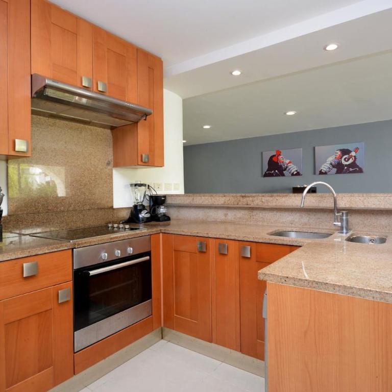 Luxury and confort in Quadra Alea - Two-Bedroom Deluxe Apartment with Balcony - 15