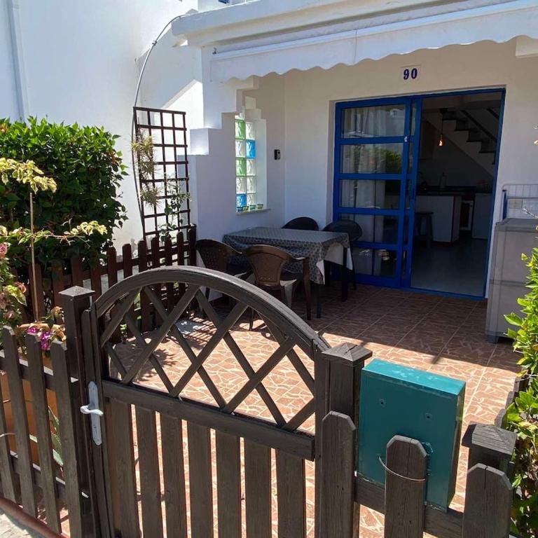 Sunny poolview bungalow in Maspalomas - One-Bedroom Apartment - 2