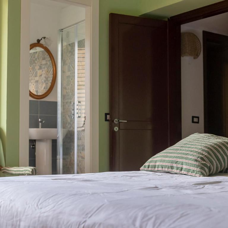 Tra cielo e mare - Appartamento con 2 Camere da Letto, Balcone e Vista mare - 17