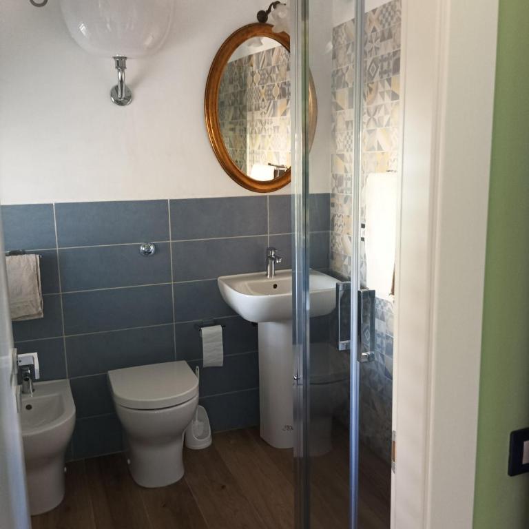Tra cielo e mare - Appartamento con 2 Camere da Letto, Balcone e Vista mare - 18