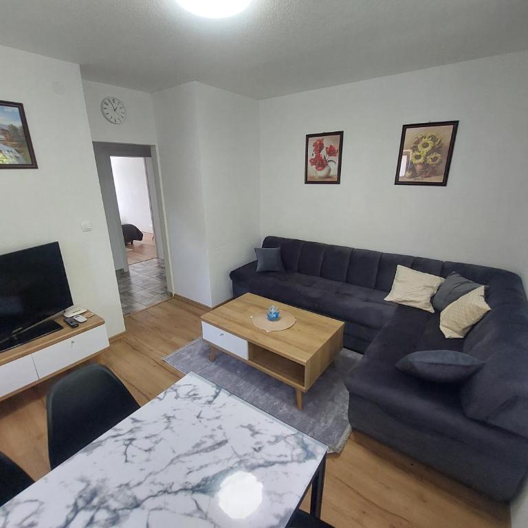Apartman "MEDENI" - Two-Bedroom Apartment - 11