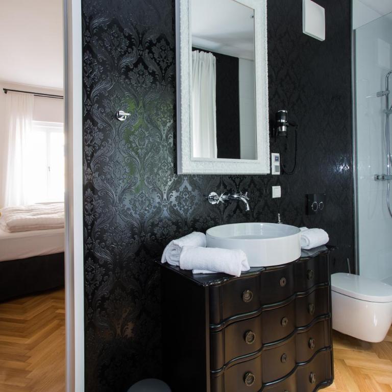 KIRCHENWIRT an der Weinstrasse - Boutique Hotel - Suite 1 Chambre - 4