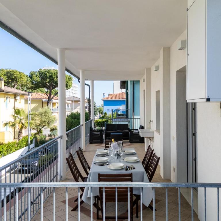 Jesolo, Terrazza vicino al mare, 6 posti letto - Appartamento Superior con 1 Camera da Letto e Balcone - 1