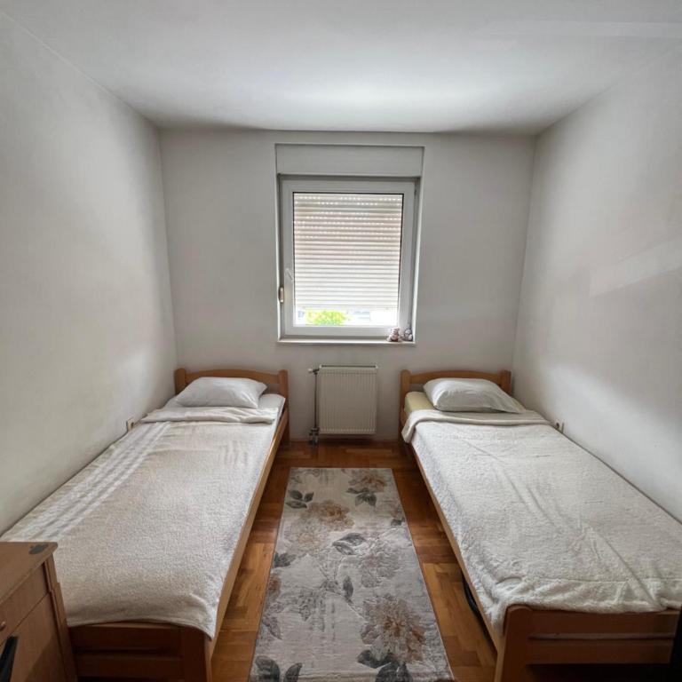 Detelinara - Apartman sa 1 Spavaćom Sobom - 11