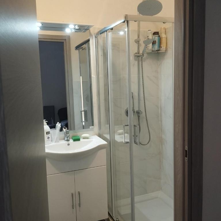 Casa Gerani - Two-Bedroom House - 3