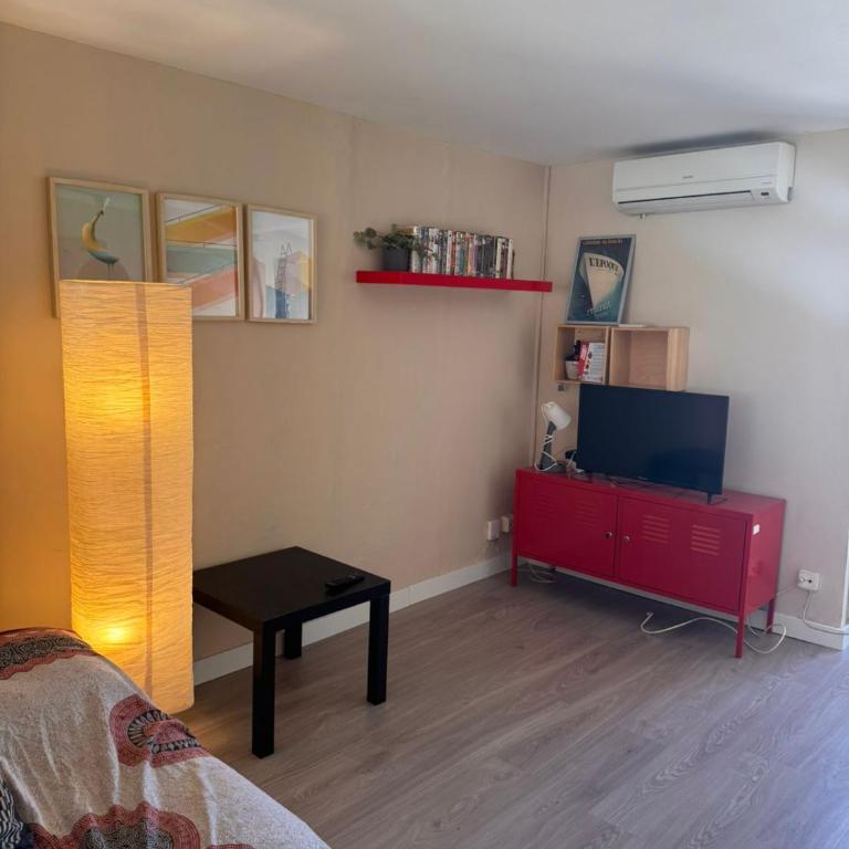 Atico Estudio Ruzafa - One-Bedroom Apartment - 1