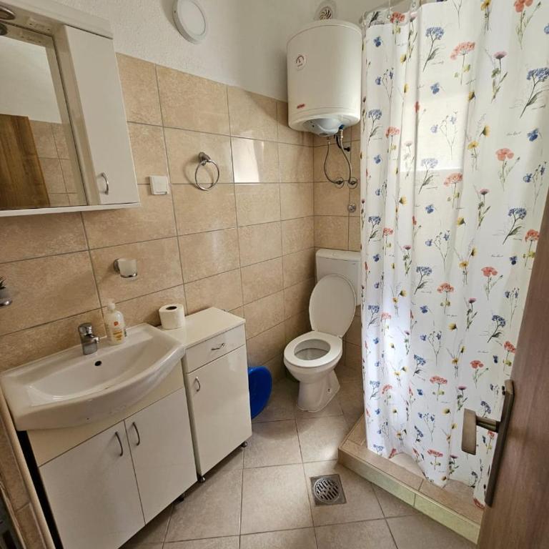 Vila Lučica studio pogled na more - One-Bedroom Apartment - 12