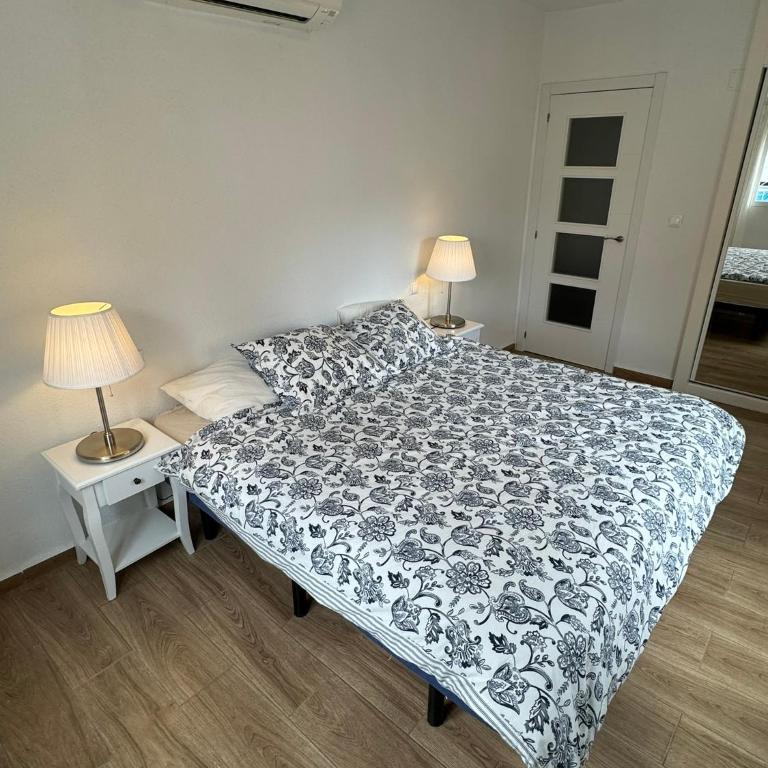 Del Mar 2 Deluxe Apartment Playa del Cura Torrevieja - Two-Bedroom Apartment - 15