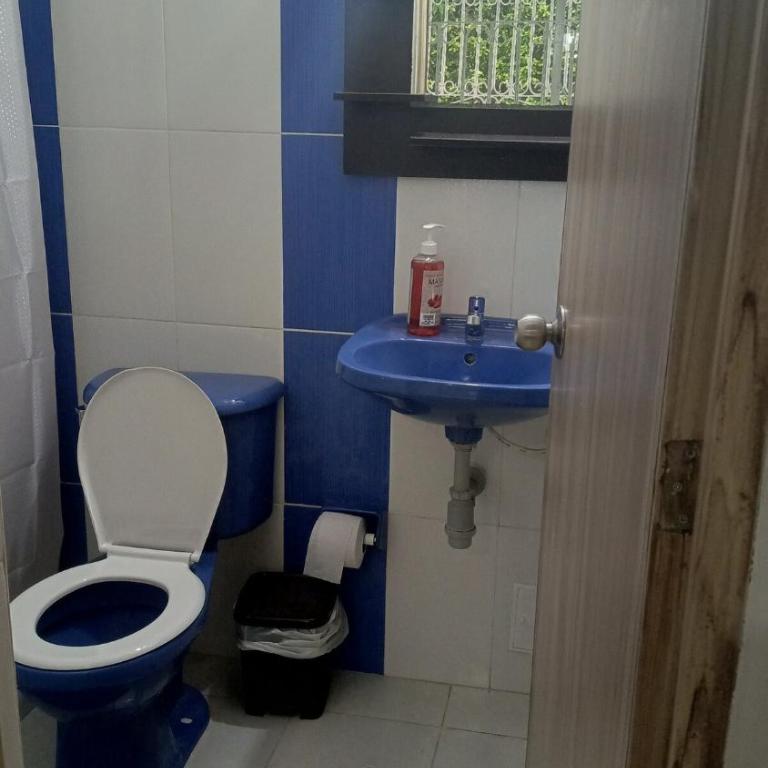 Casa acogedora en Villavicencio, bien ubicada con WIFI - Vacation Home - 4
