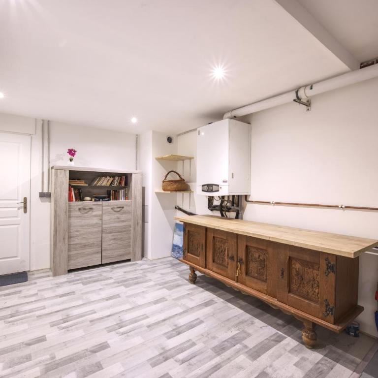 Le Cocon - Terrasse & BBQ - Centre historique Gare et Arènes à Proximité - Emplacement Idéal - Two-Bedroom Apartment - 36
