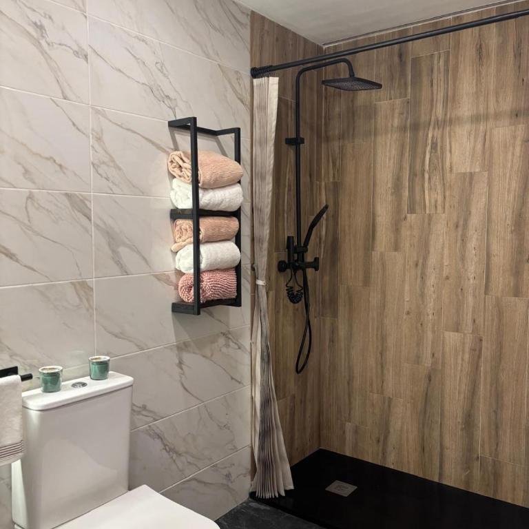 Loft Llum Valencia - One-Bedroom Apartment - 54