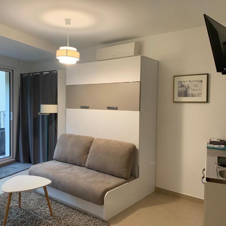 Studio chambre Hôte - One-Bedroom Apartment - 15