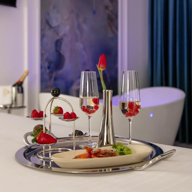 Dama Luxury Suites Pompei - Camera Queen con Vasca Idromassaggio - 29