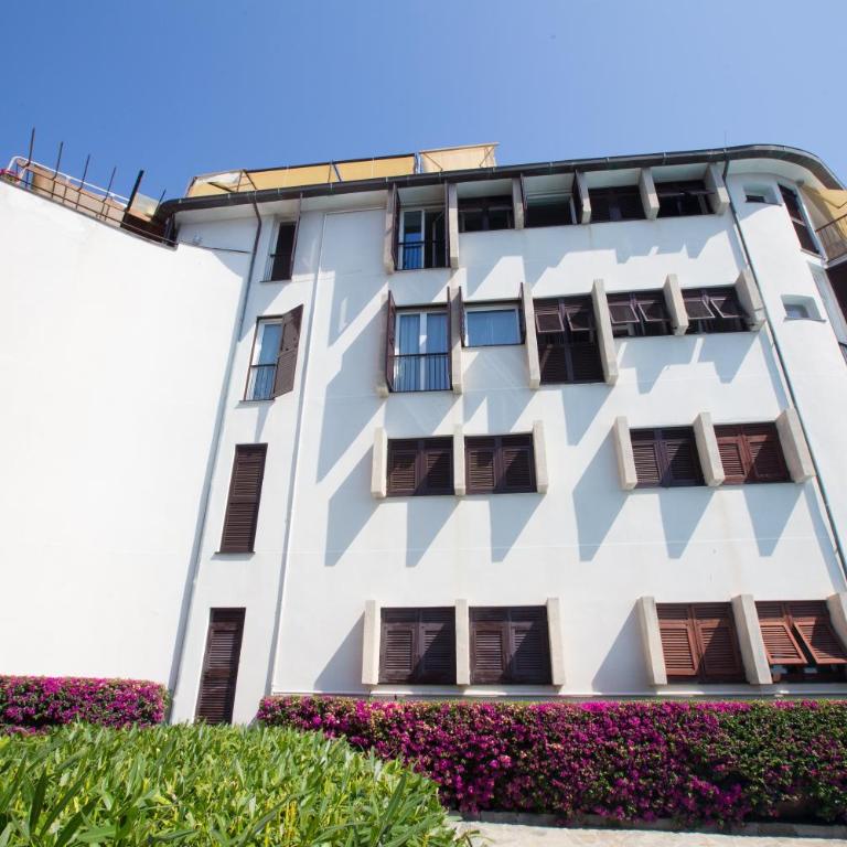 WELCOME RIVIERA Nautilus 11- vista mare-posto macchina individuale-ONLY ONE CAR-piscina condominiale estiva-attrezzatissimo - Appartamento con 3 Camere da Letto - 10