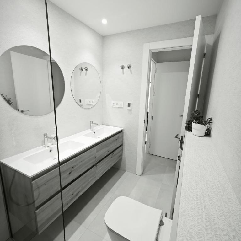 Modern 2Bedroom Apartment near the Beach - Apartamento de 2 dormitorios con vistas a la piscina - 26