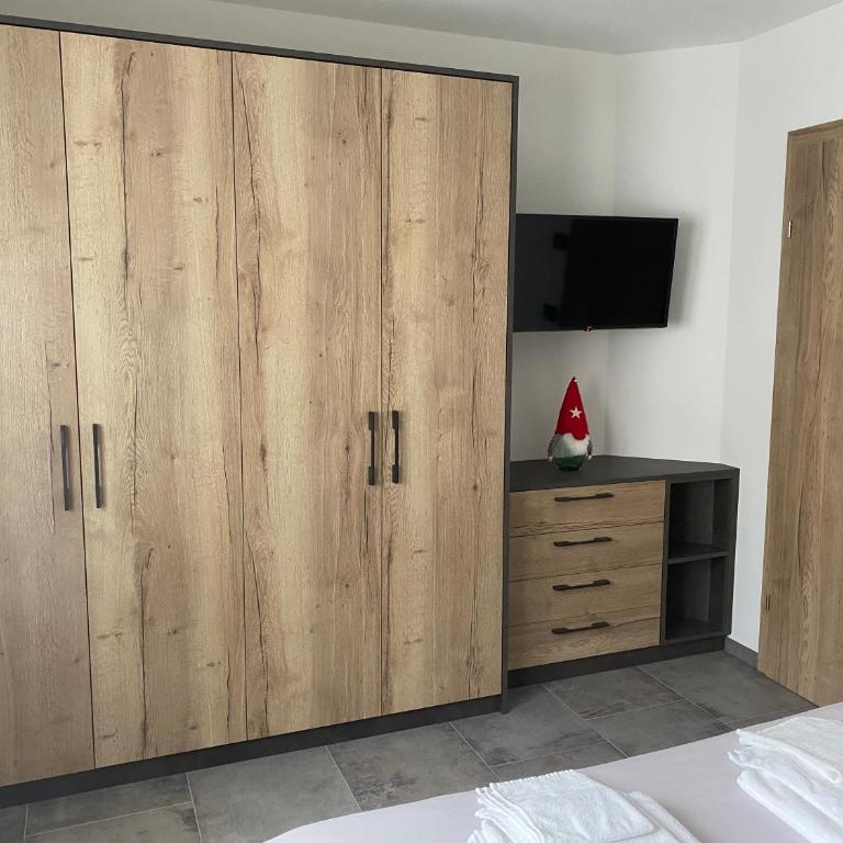 Guest House Cemin - Appartamento con 1 Camera da Letto - 18