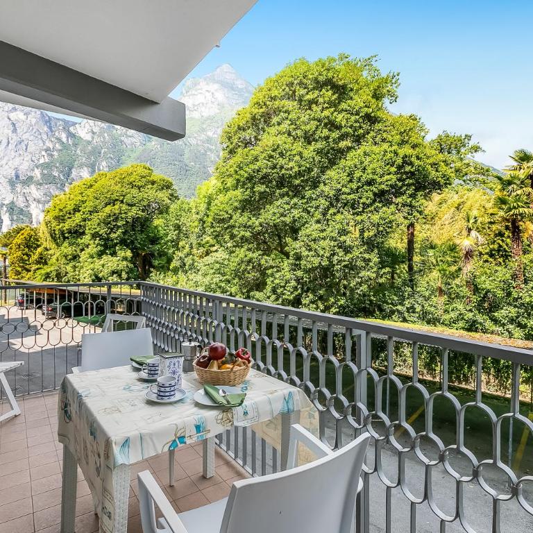 Residenza Lago D'Argento - Happy Rentals - Appartamento con Vista Montagna - 1