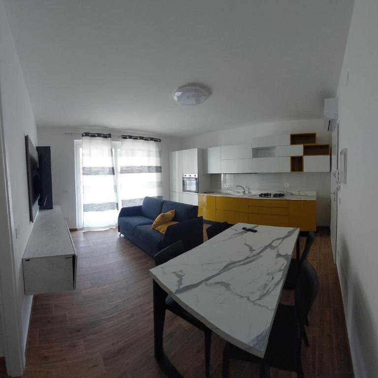Casa Aurora - One-Bedroom Apartment with River View - 12