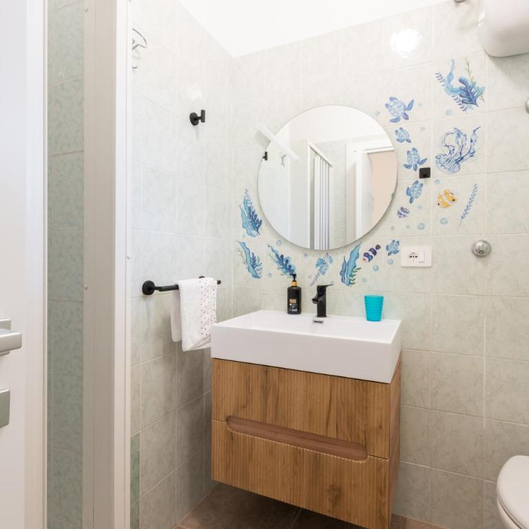 Lussy Beach House Rifugio sul mare Casatuabari - Vacation Home - 10