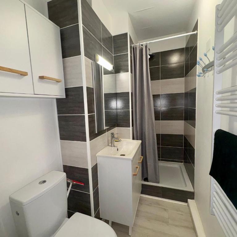 Studio confortable pour 4 personnes proche plage - FR-1-323-423 - Studio - 17