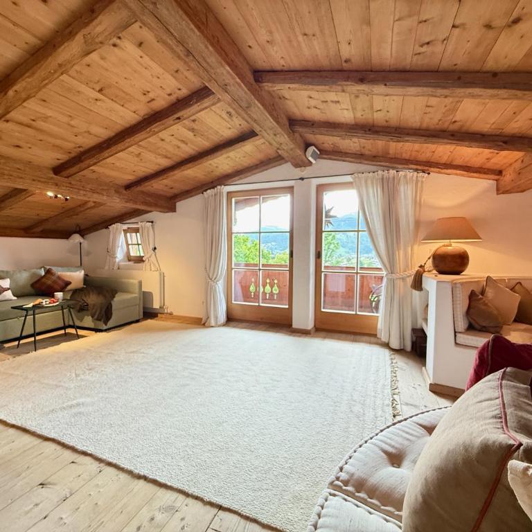 KitzDiamant with Pool, Sauna & Garden Deluxe by Belle-Stay - Haus mit 4 Schlafzimmern - 47