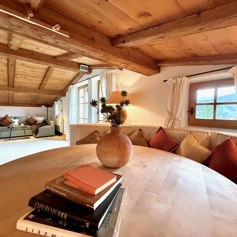KitzDiamant with Pool, Sauna & Garden Deluxe by Belle-Stay - Haus mit 4 Schlafzimmern - 53