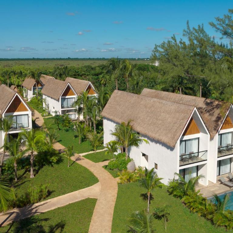 Dreams Sapphire Resort & Spa - Club Two-Story Villa - 1